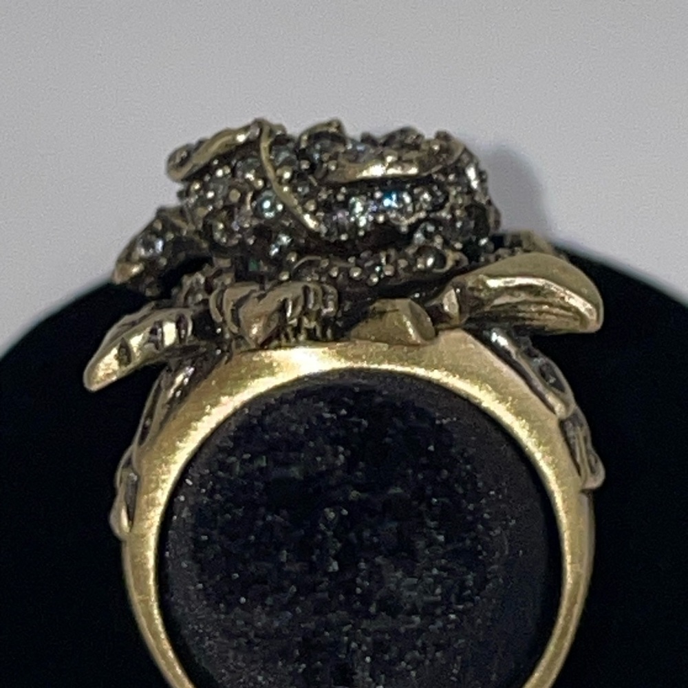 Heidi Daus Crystal Rose Ring Gold Tone Antiqued Black Finish Floral - Size 8.5 - Picture 11 of 12